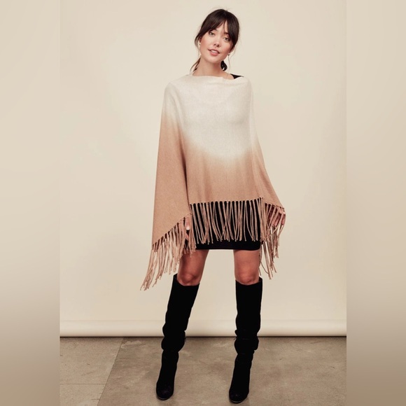 Knit Poncho Lovestitch brown ombré fringe tassel boho chic OS Fall Winter - Picture 1 of 5